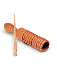 g�iro de madera con rascador grande
